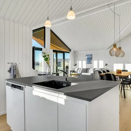 Amazing In With Sauna 度假居 *