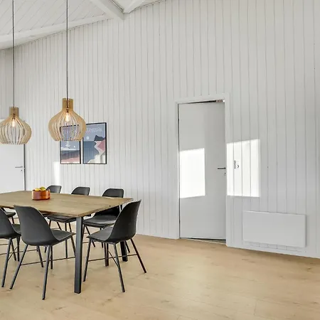 Amazing In With Sauna